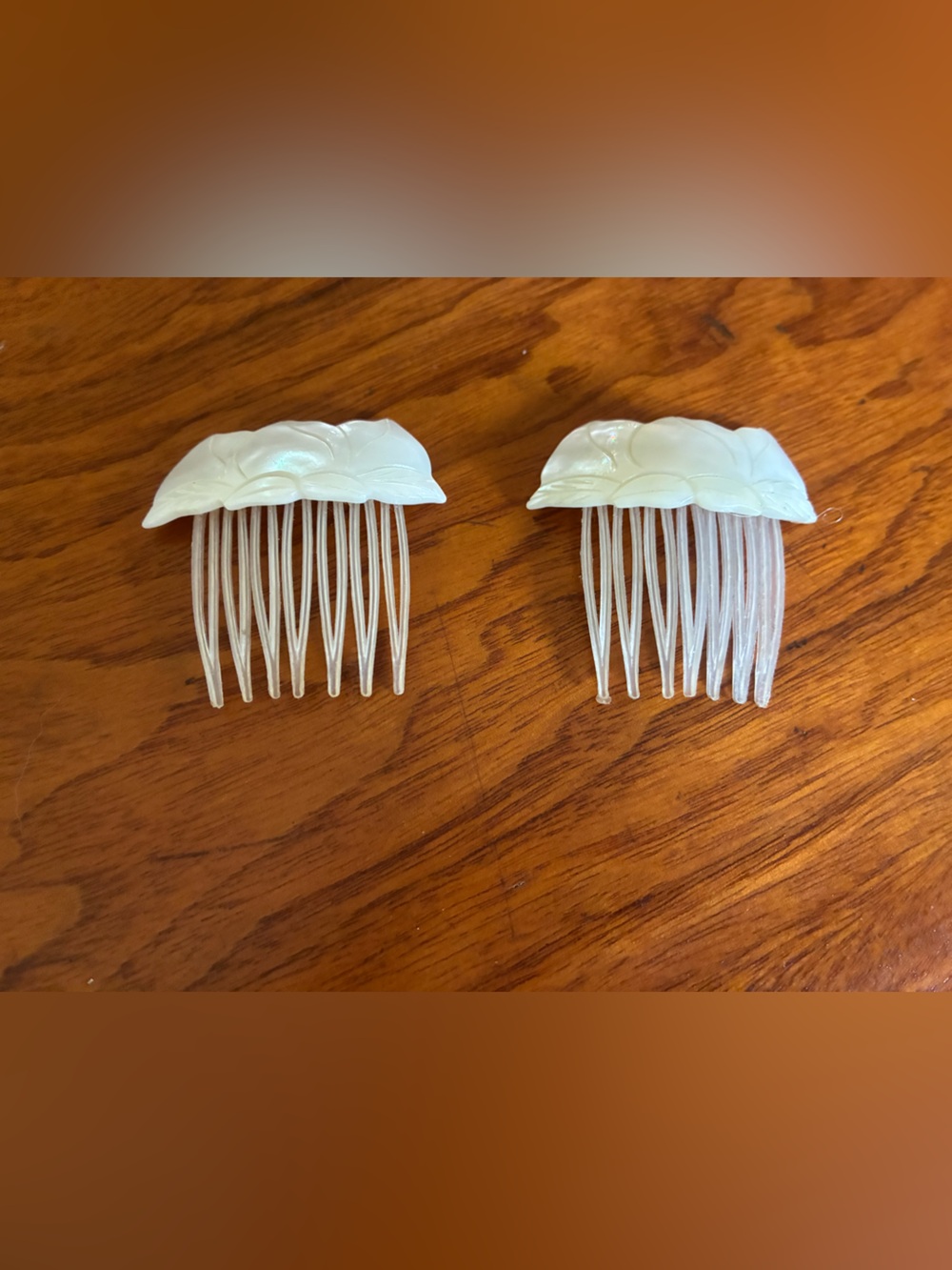 Mother of Pearl White Floral Hair Combs - Set of 2